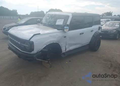 2024 Ford Bronco Wildtrak из США, поврежденный, VIN 1FMEE2BP1RLA30225